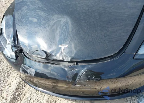 2018 Tesla Model 3 Long Range/Mid Range from USA, damaged, VIN 5YJ3E1EA1JF050513